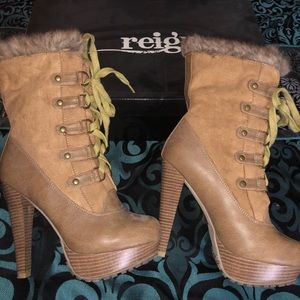 Reign platform heel boots